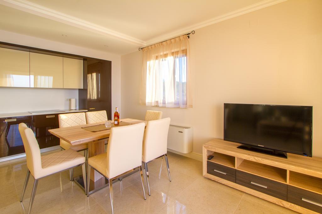 Luxury Apartments Villa Matea Malinska Rum bild