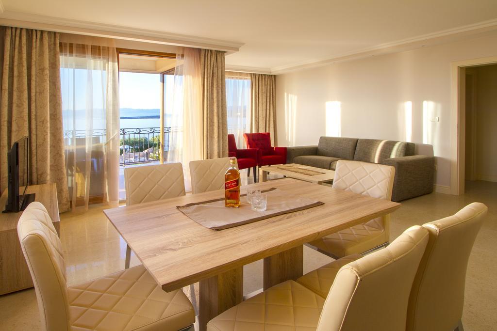 Luxury Apartments Villa Matea Malinska Rum bild