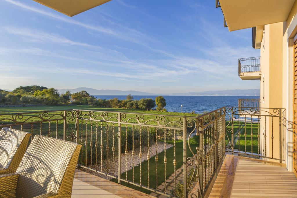 Luxury Apartments Villa Matea Malinska Exteriör bild